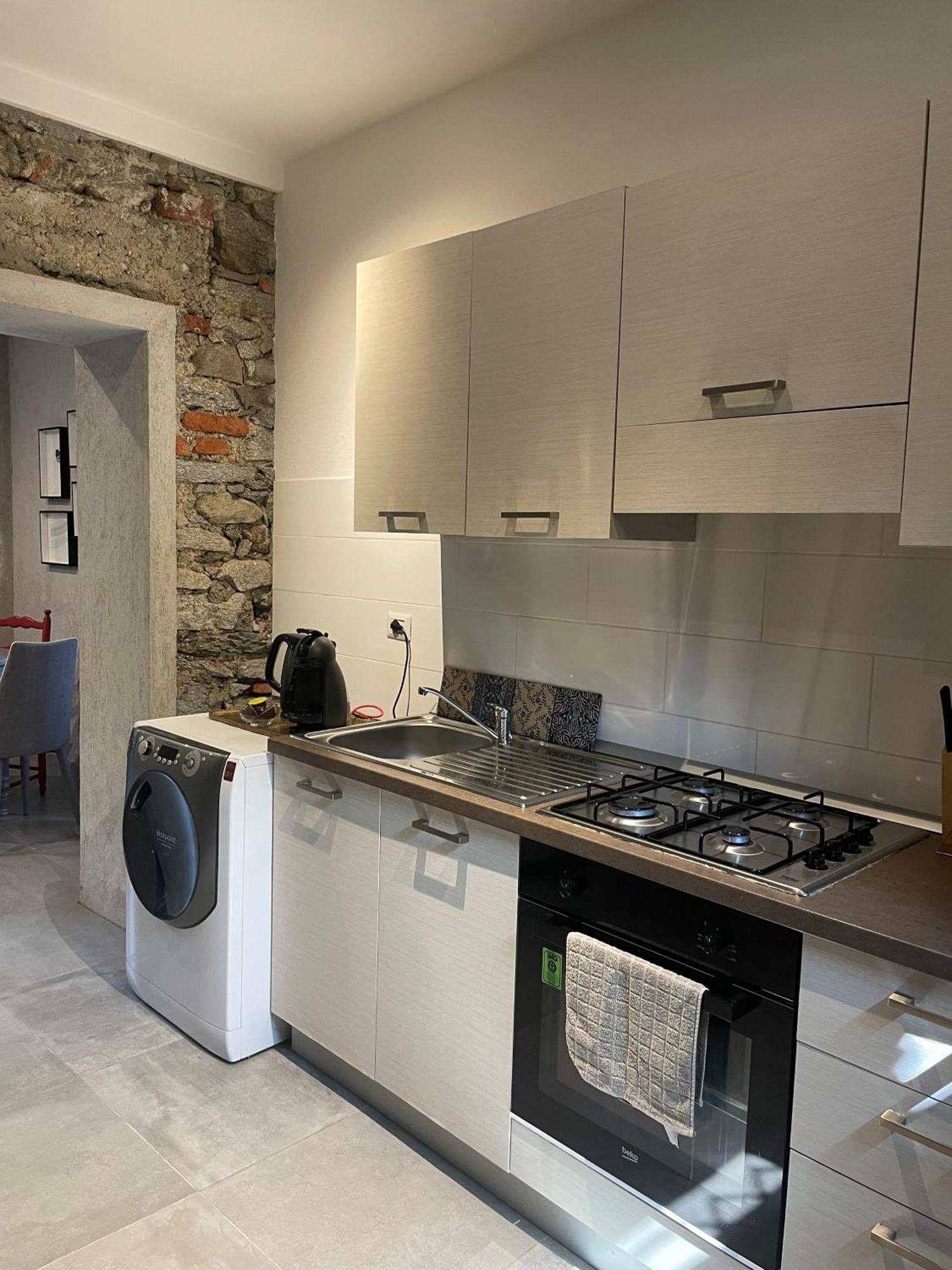 Villa Bacchetta - Stone Cottage Oleggio Castello Εξωτερικό φωτογραφία